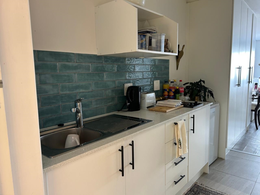 1 Bedroom Property for Sale in Mouille Point Western Cape